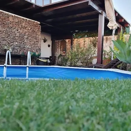 Calle Acequia Tinajo